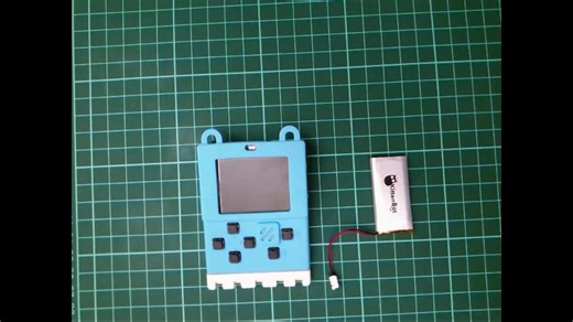 makecode编程游戏机喵比特——00如何安装锂电池包