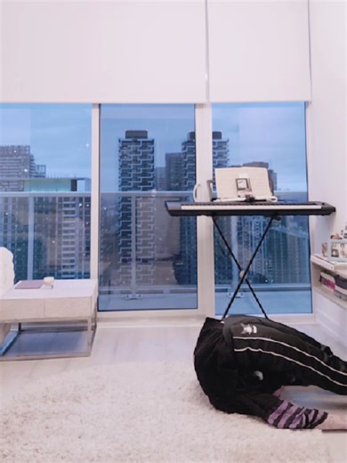 ꒰ idea @aimee.alwright ꒱ #contortion #stretch #flexibility #flexible #fyp