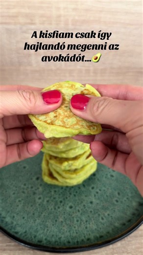 Avokádó-banán babapiskóta recept
