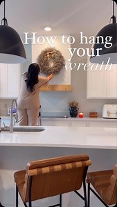 27K views · 8.3K reactions | The easiest way to hang your fall wreaths! Doesn’t damage any surfaces and installs in minutes 癩 #ltkhome | Glamorouslyliving | Facebook