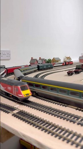 LNER & GWR | High Speed Hornby Trains sets | #shorts #railway