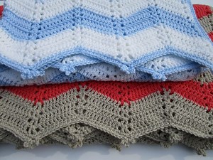 Lacy Chevron Crochet Blanket Pattern: Easy Beginner Tutorial (PDF Pattern) - Etsy