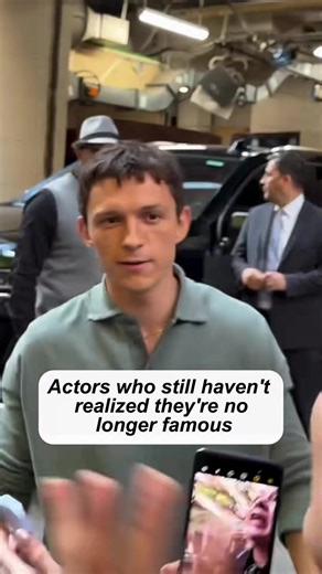 Actors Struggling with Fame: An Unrecognized Reality