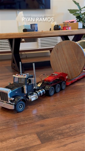 8x8 Peterbilt RGN Hauling a Massive Load!💪