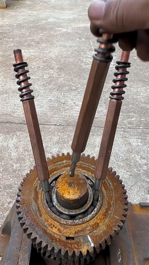 EXTREME RUST: Removing a 50-Year-Old Stuck Bearing! 🤯#mechanic #tools #bearingpuller