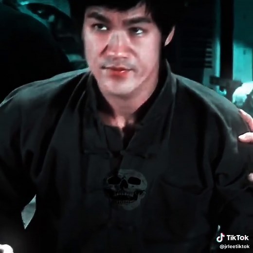 better not worth it #brucelee #bruceleeedits #jrlee #wingchun #jeetkunedo #kungfu #viral #movies #king #hd