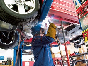 2005 Pontiac GTO Fixes- Goat Support