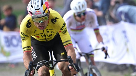 Paris-Roubaix : première victoire pour Wout van Aert, devant Tadej Pogacar