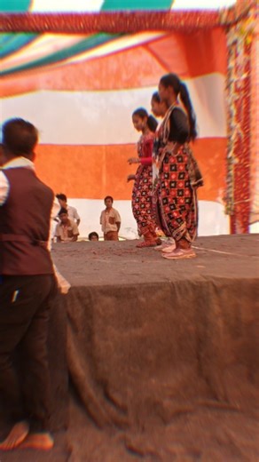 Cute _me_mk_1k_2k on Instagram: "Sikulipadar video 📷🎀❤️💕❤️‍🩹🫰🤔"