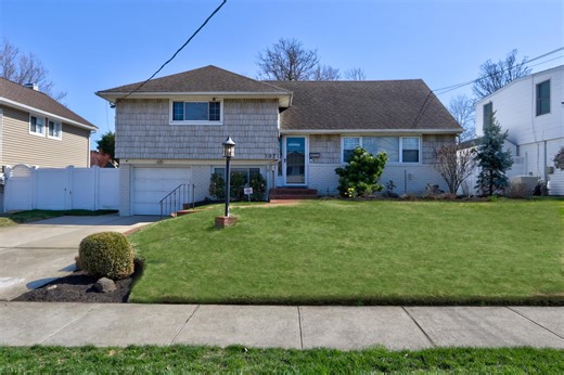 197 W Henrietta Ave, Oceanside, NY 11572 - MLS 847042 - Coldwell Banker