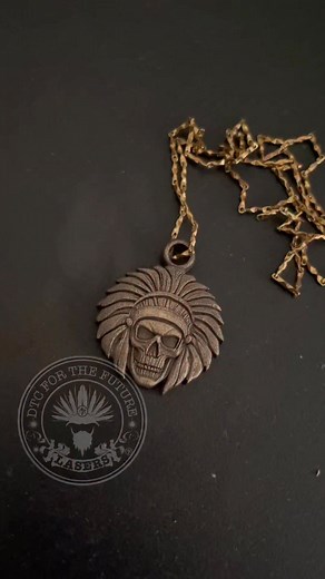 Laser engraving and cutting pendant #lightburn #dtclasers #debinlee #pendant DTC LASERS | Debin Lee