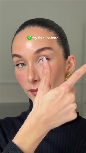 How to Sculpt Cheeks with Clinique Chubby Stick Cheek | Cream Blush Hack