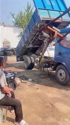 Testing process of vehicle mounted hydraulic feed loading tool