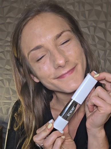 The Magic of Color Changing Foundation Revealed