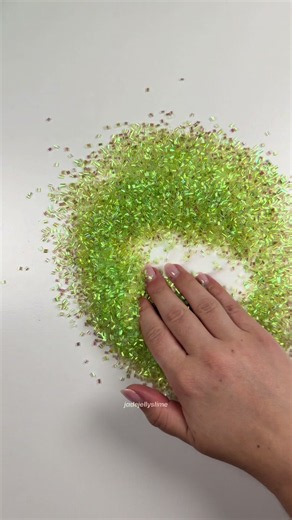 💚 Making Green Bingsu Bead Slime. Adding tons of bingsu beads for the ultimate crunchy slime texture ✨ The final result is so satisfying! #slime #slimeasmr #bingsuslime #satisfying #crunchyslime