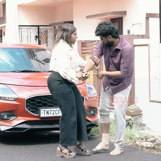 Accident aa??😱FAKE CAR HORN PRANK🚘Reaction Prank Gone Wrong😰 | Kovai360