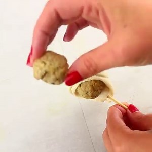 These are always a hit with everyone - no matter your age! Recipe HERE -->https://www.thecountrycook.net/meatball-sub-on-stick/ | The Country Cook