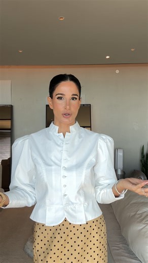 Rivki Berkovits Rabinowitz | Comment OOTD to get the links to this look- skirt is vintage but I’ll link similar 🤎 | Instagram