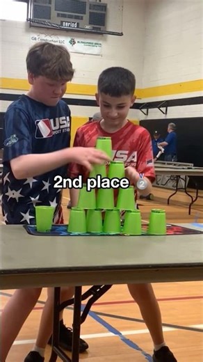 Close cup stacking competition 😳