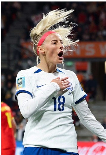 Cool. Calm. Chloe Kelly. 💪 #FIFAWWC | Chloe Kelly