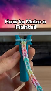 528K views · 3K reactions | Here’s a Quick Tutorial On How to Make the Classic Fishtail #rainbowloom #tutorial #fyp | Rainbowcraftworks | Facebook