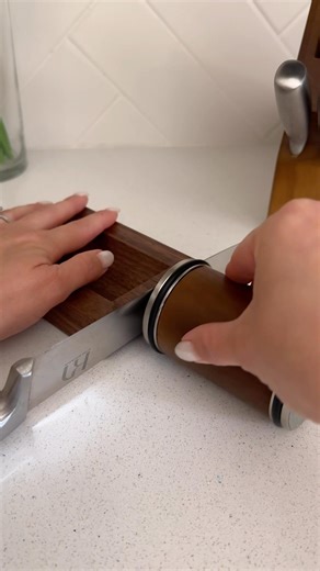 Knife sharpener 🔪✨ linked in bio!