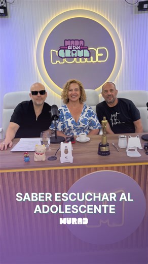 MURAD | Canal de streaming on Instagram: "EL ARTE DE SABER ESCUCHAR 👂✨ @josemariamuscari @pataliberati @alejandroschujman A veces, como adultos, nuestra primera reacción es querer salvar a los más chicos dándoles consejos basados en nuestra experiencia. Pero, ¿alguna vez te detuviste a pensar si eso es lo que realmente necesitan en ese momento? 🤔 Menos consejos, más presencia 🤝 Cuando un adolescente nos cuenta sus problemas, lo que busca no es una solución mágica o una clase de historia sobre