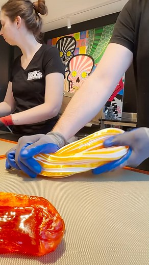 215K views · 2.7K reactions | Sticky Candy | Rocks & Rolls Candy | Facebook