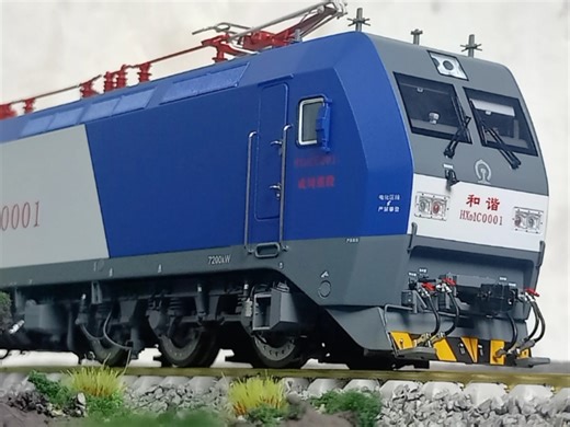 成局车迷必入，还是不错的，相当漂亮的一款车子。