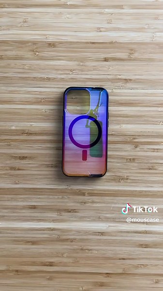 Unboxing Mous Iridescent Case for iPhone 15