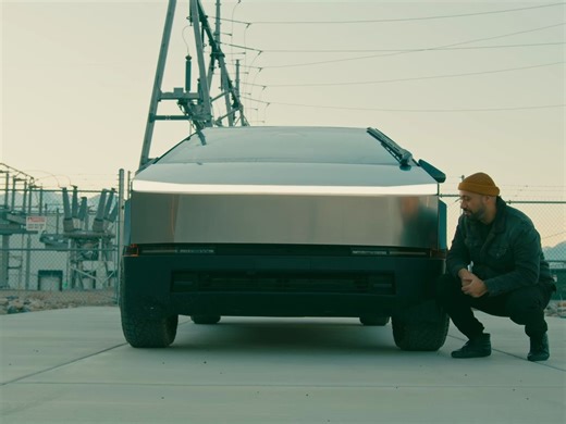 疯狂的Cybertruck加速 | 越野刺激和惊喜特性