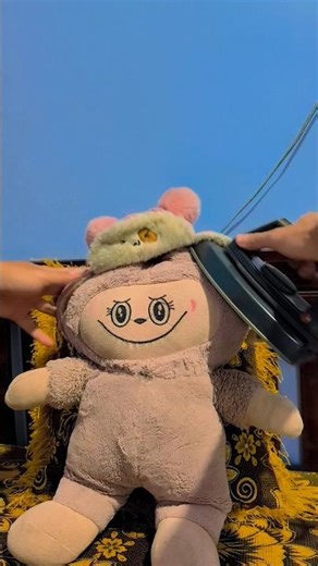 Cute baby monkey hair trimmer