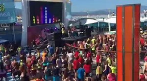 EN VIVO! Masterclass de Beto Perez en el Zumba Cruise con ZES Michelle Gutty. Síguenos en Instagram: zumbashopmx mucho mas del #zumbacruise | zumbashop.mx