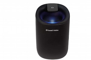We checked out the Russell Hobbs Fresh Air Mini Dehumidifier and were super-impressed by its power