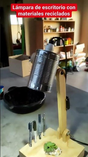 Articulated lamp made with recycled materials #diy #lamp #viral