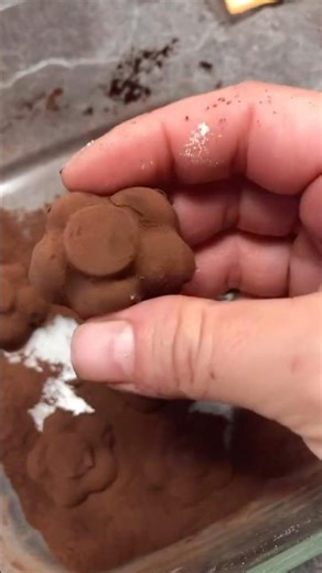 Homemade Gummy Flowers (Healthy, 4 Ingredients!) – Sugar-Free Snack for You & Your Kids