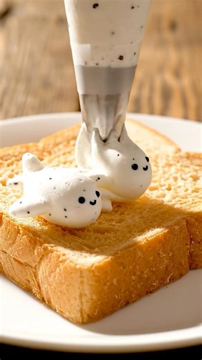 [ASMR] An Airplane in Everyday Life (Vanilla Whipped Cream) ✈️👀🎧