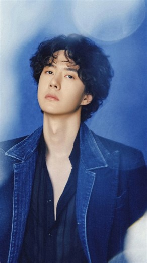 Xiao Zhan fan page | Wang Yibo's high emotional intelligence saved an awkward situation on Weibo Night. During the awards ceremony for Documentary, the host... | Instagram