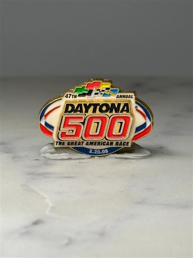 Daytona 500 Racing Lapel Pin: Enamel Gold Tone - 2005 NASCAR Accessory - Etsy