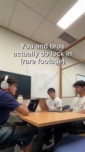 Overly dramatic footage of doing some python with bro 🤩