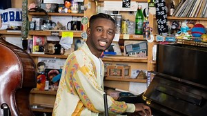 Julius Rodriguez Dazzles 'Tiny Desk Concert' With 'Evergreen' Gems