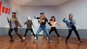 Korede Bello "DO LIKE THAT" Choreography by Mark x Betty (Class Video) Youtube ▶ https://www.youtube.com/watch?v=ClPB_BzF6W8&ab_channel=R3DONEOfficial | YouMusic