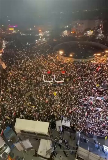 🇮🇷⚡— Tehran right now, in Meydan-e Enghelab (Revolution Square):‘Revolution Square is our stronghold; it is the clenched fist of our Leader!’