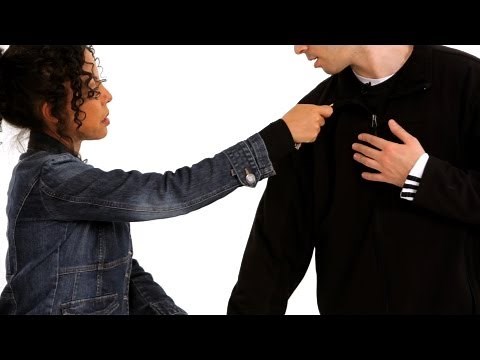 How to Use Keys as a Weapon | Self-Defense