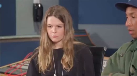 In 2016, Pharrell Williams visited a NYU music production class to give feedback. After hearing “Alaska” by student Maggie Rogers, he explained why he had zero notes for her