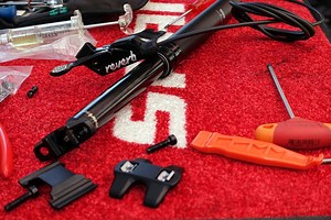 Hands on: New Rockshox Reverb tech explained, video overview & actual weights!