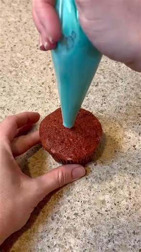 1.3K views | Mario Star Power-Up Cupcake #cupcake #supermario #cake #cakedecorating | linnae | Facebook