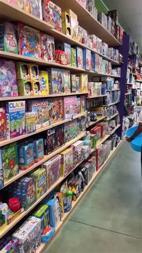 It’s your day, your way! Stop by to fill your Birthday Box with all your favorite toys, games, and goodies. Easy for party goers, friends, and family to shop directly from your wishlist! #learningexpresscolumbus #newalbany #worthington #upperarlington #marketsquare #theshopsatworthingtonplace