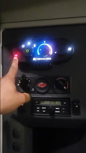 truckdriver explains how to use a apu in a semitruck. #truckdriver #cdl