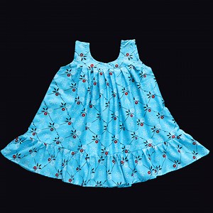 104K views · 1.5K reactions | Designer Yoke Baby Frock With Bottom Frill Cutting And Stitching Very Easy | Creative Craft Studio | Facebook